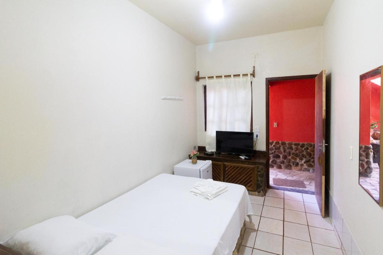 Pousada Casa De Pedra 伊波兰加 外观 照片