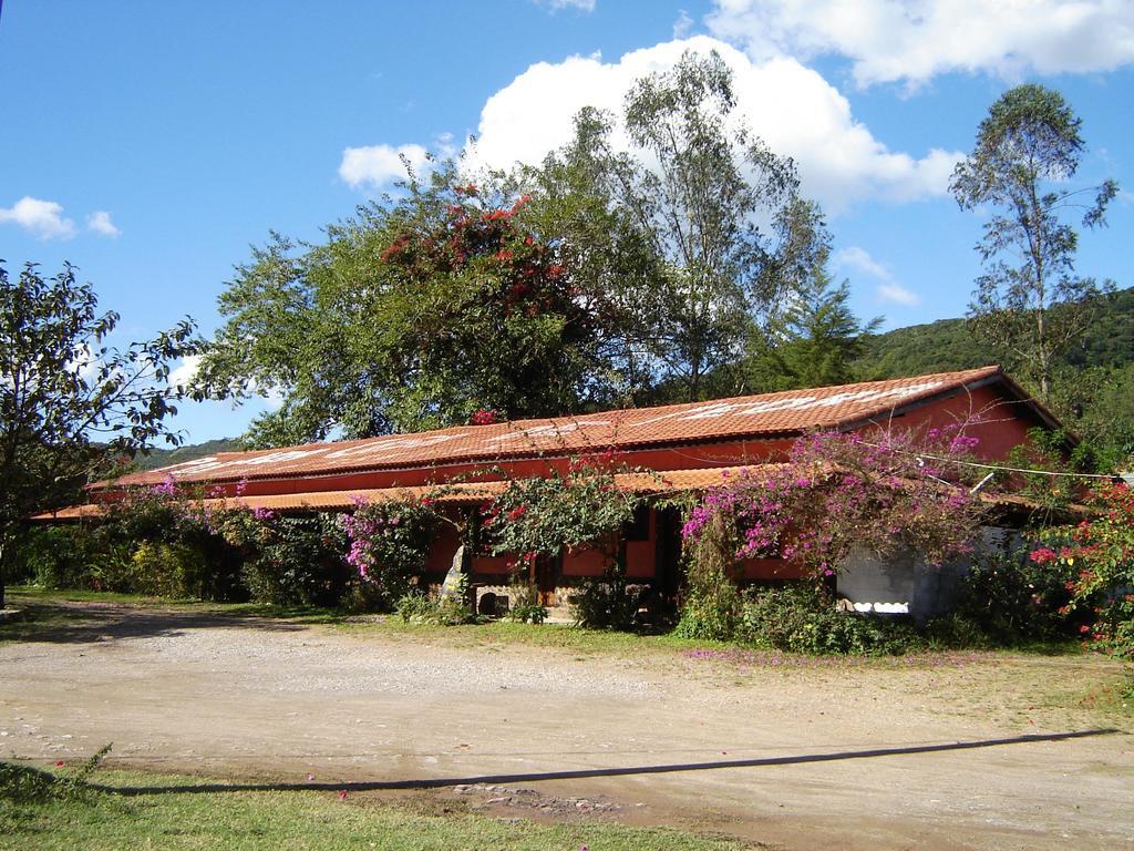 Pousada Casa De Pedra 伊波兰加 外观 照片